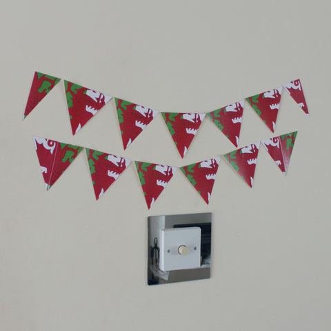 12 Welsh Flag Bunting Stickers